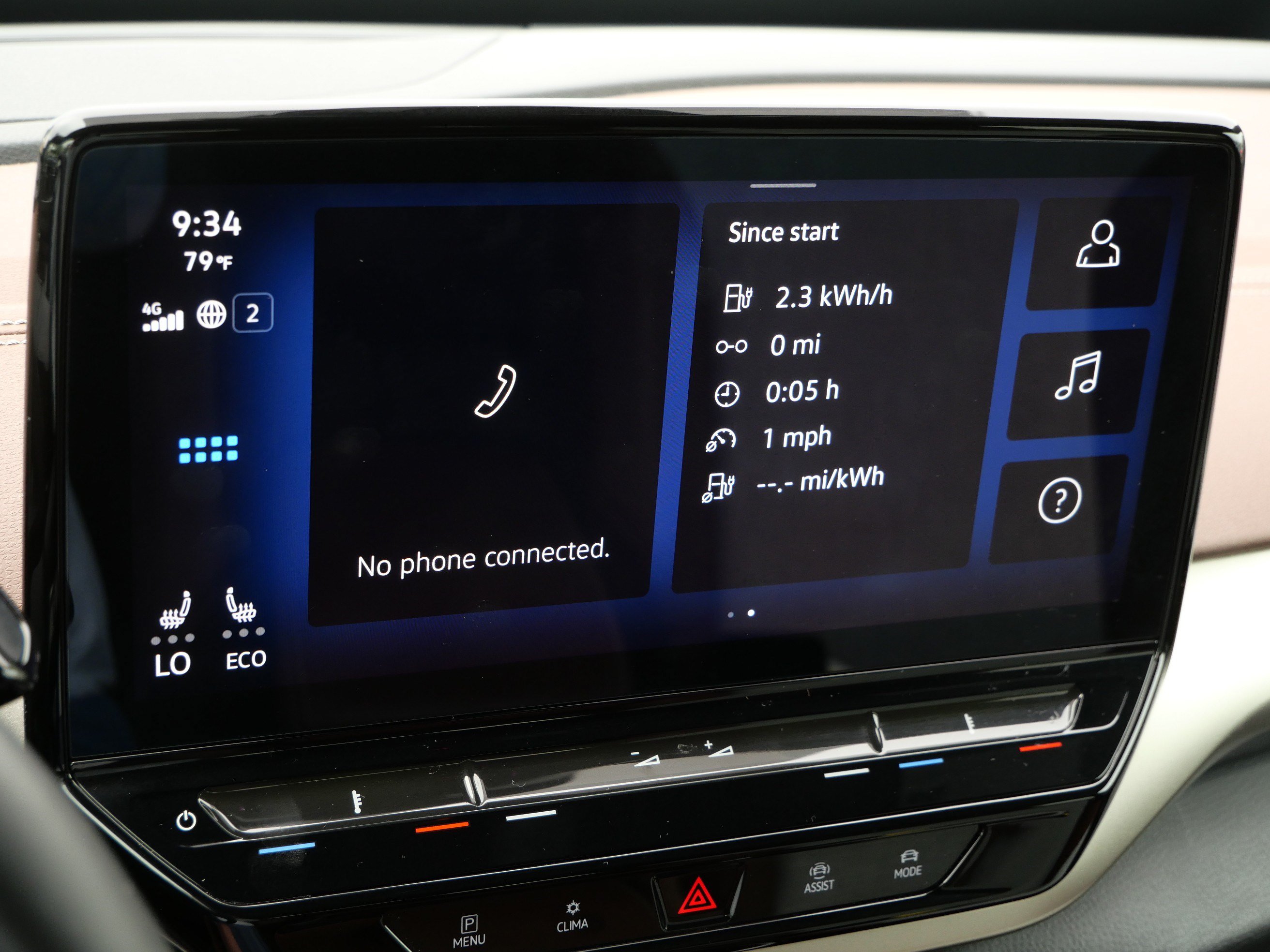 Certified 2023 Volkswagen ID.4 Pro AWD/4WD image 22