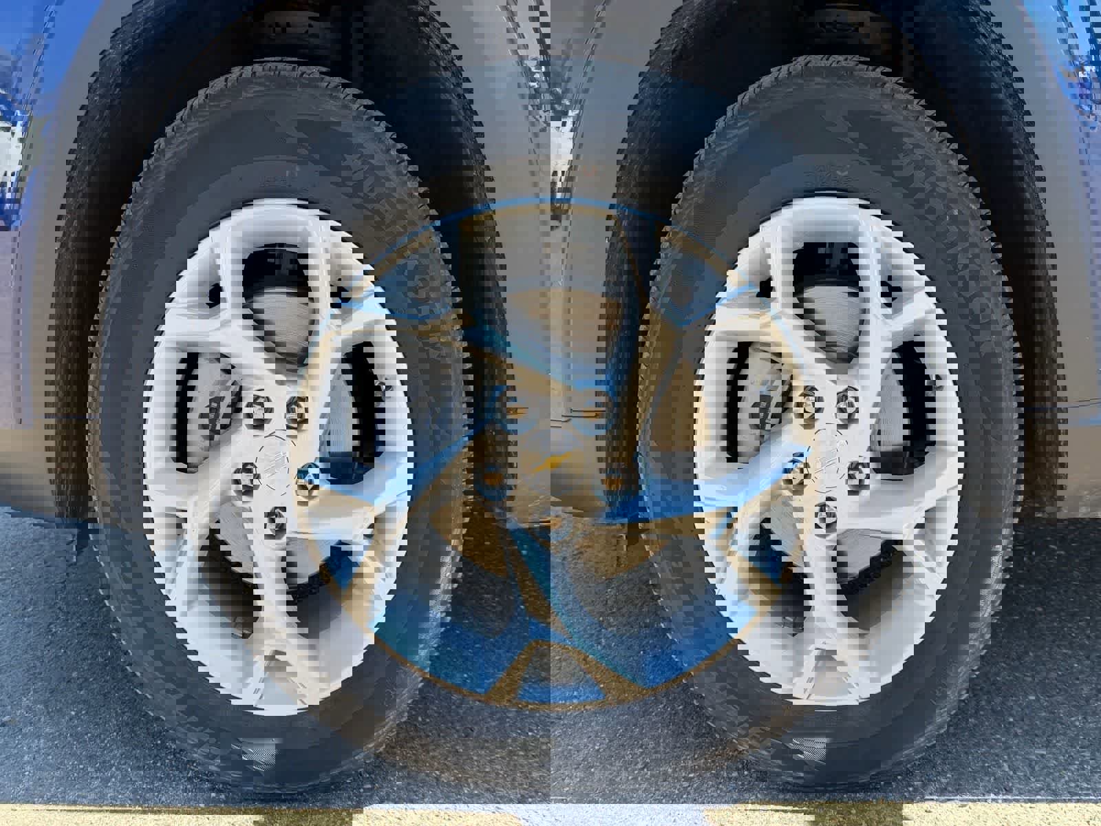 Used 2024 Chevrolet Trax LS w/ LS Convenience Package image 7