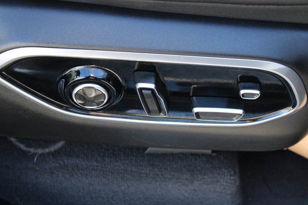 Used 2021 Jeep Grand Cherokee L Summit image 33