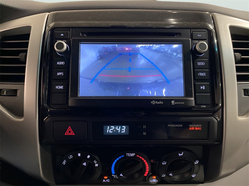 Used 2014 Toyota Tacoma PreRunner w/ SR5 Package image 18