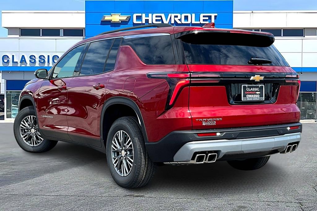 New 2026 Chevrolet Traverse LT image 3