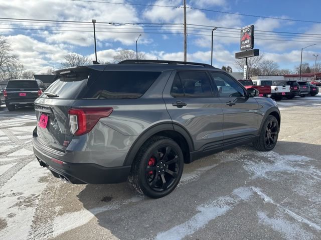 Used 2022 Ford Explorer ST w/ ST Street Pack image 22