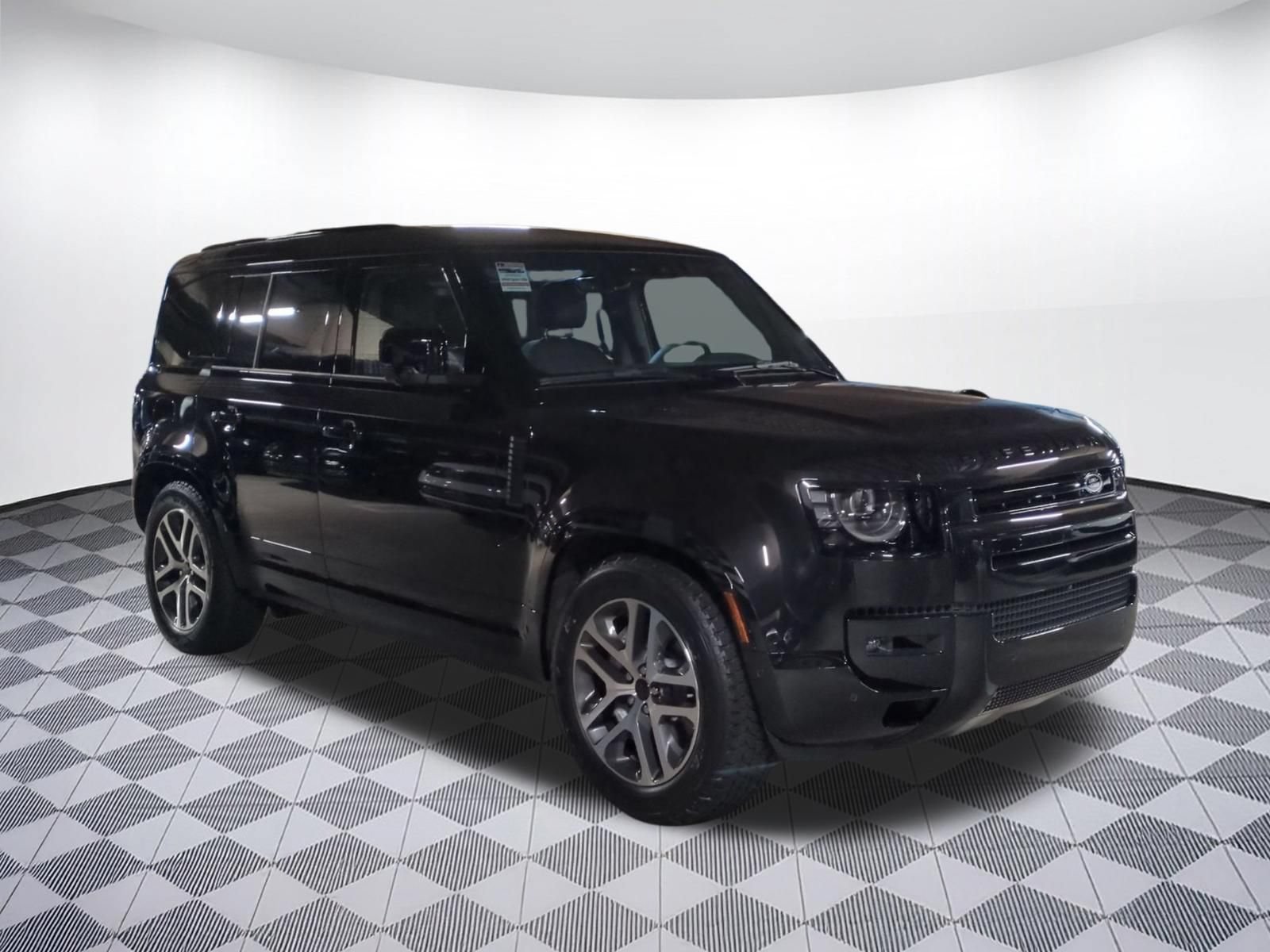 New 2026 Land Rover Defender 110 X-Dynamic SE AWD/4WD image 7