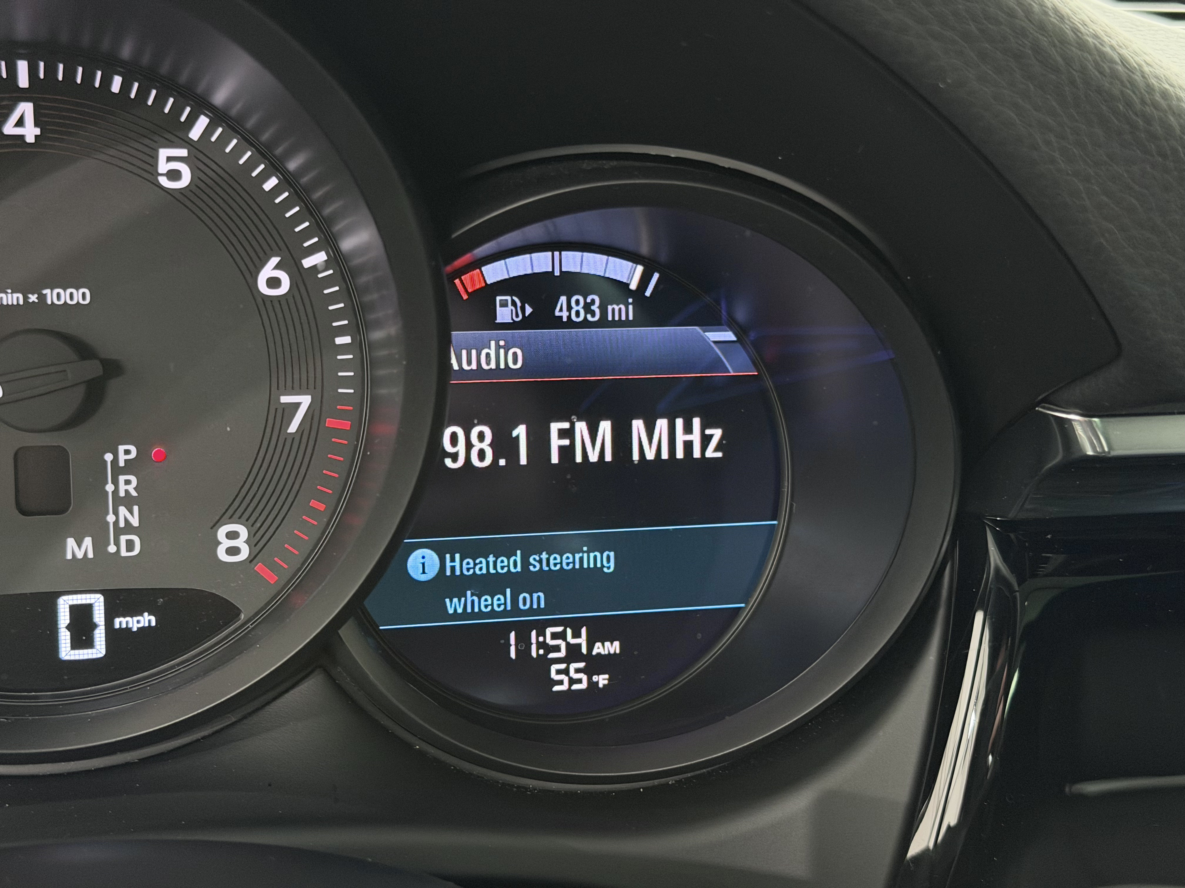 Certified 2025 Porsche Macan AWD/4WD image 53