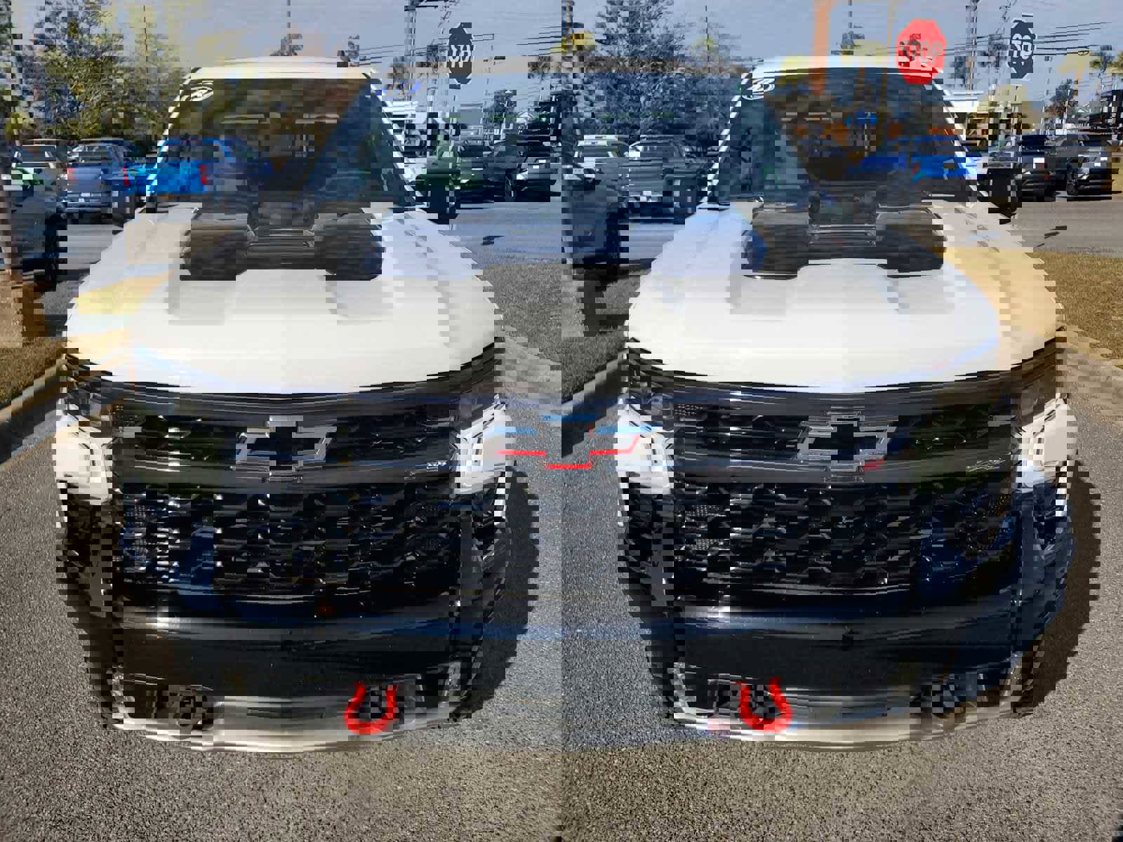 Certified 2023 Chevrolet Silverado 1500 ZR2 w/ Technology Package image 8