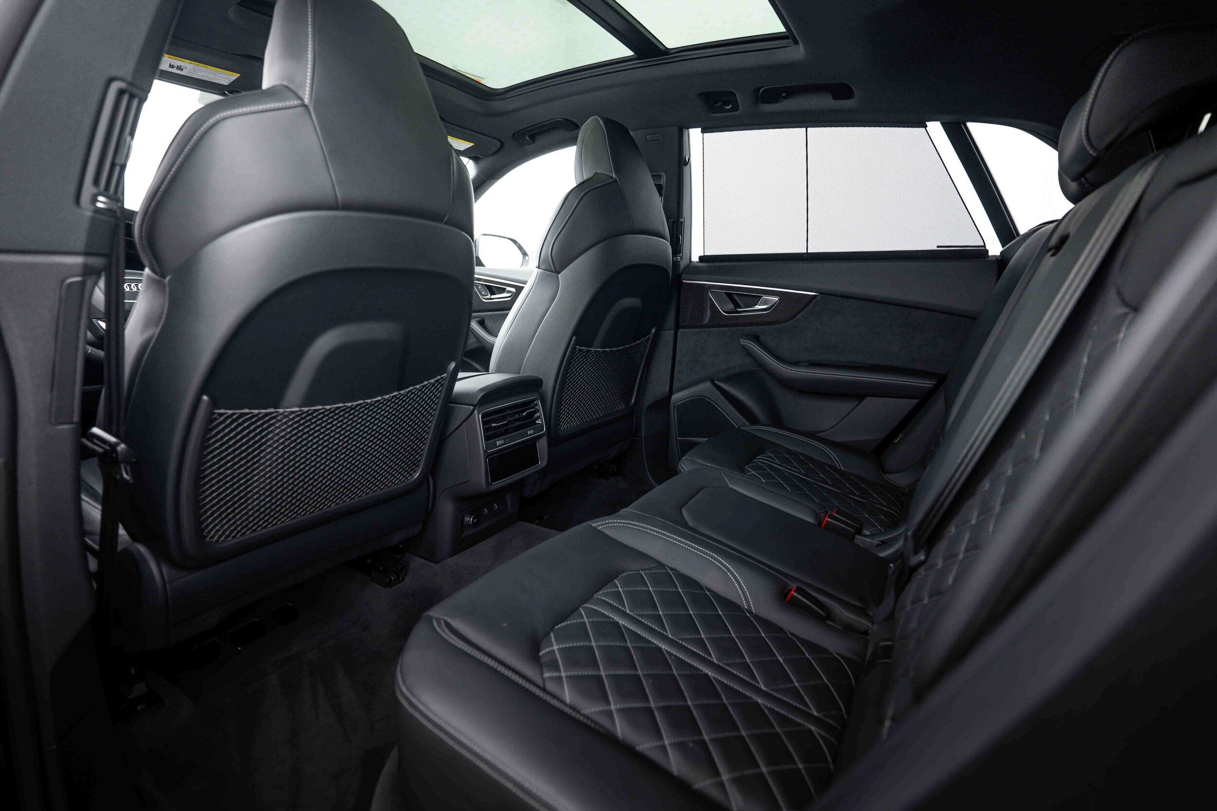 Used 2023 Audi SQ8 Prestige AWD/4WD image 17