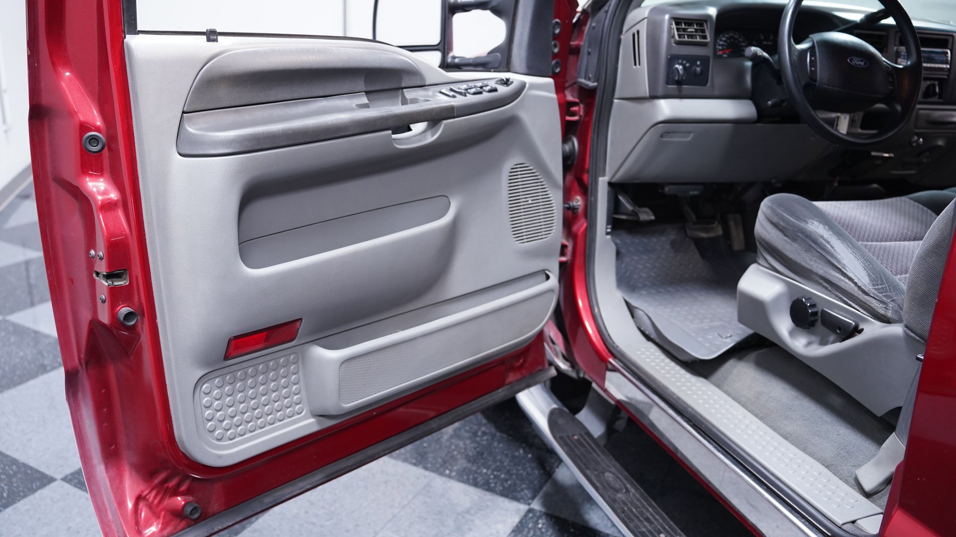 Used 2003 Ford F350 XLT RWD image 28