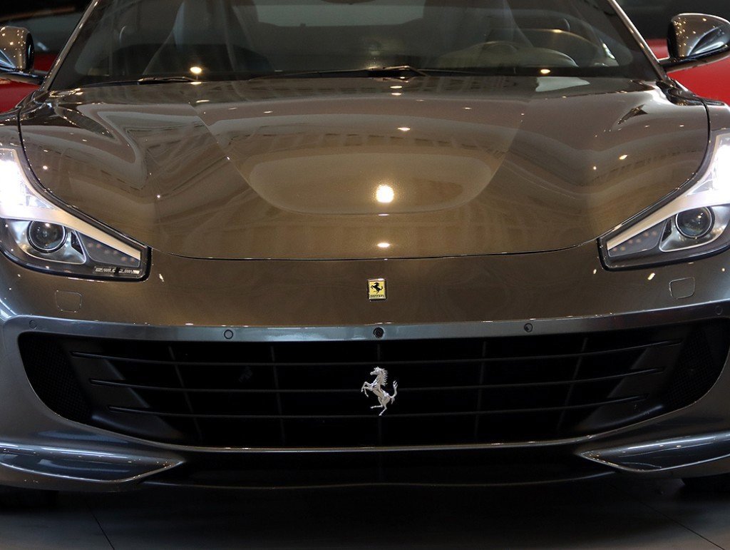 Certified 2017 Ferrari GTC4Lusso image 27