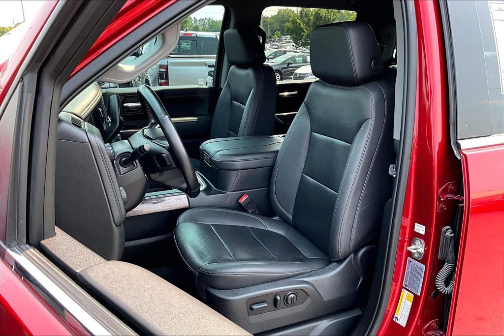 Used 2023 Chevrolet Silverado 2500 LTZ AWD/4WD image 24