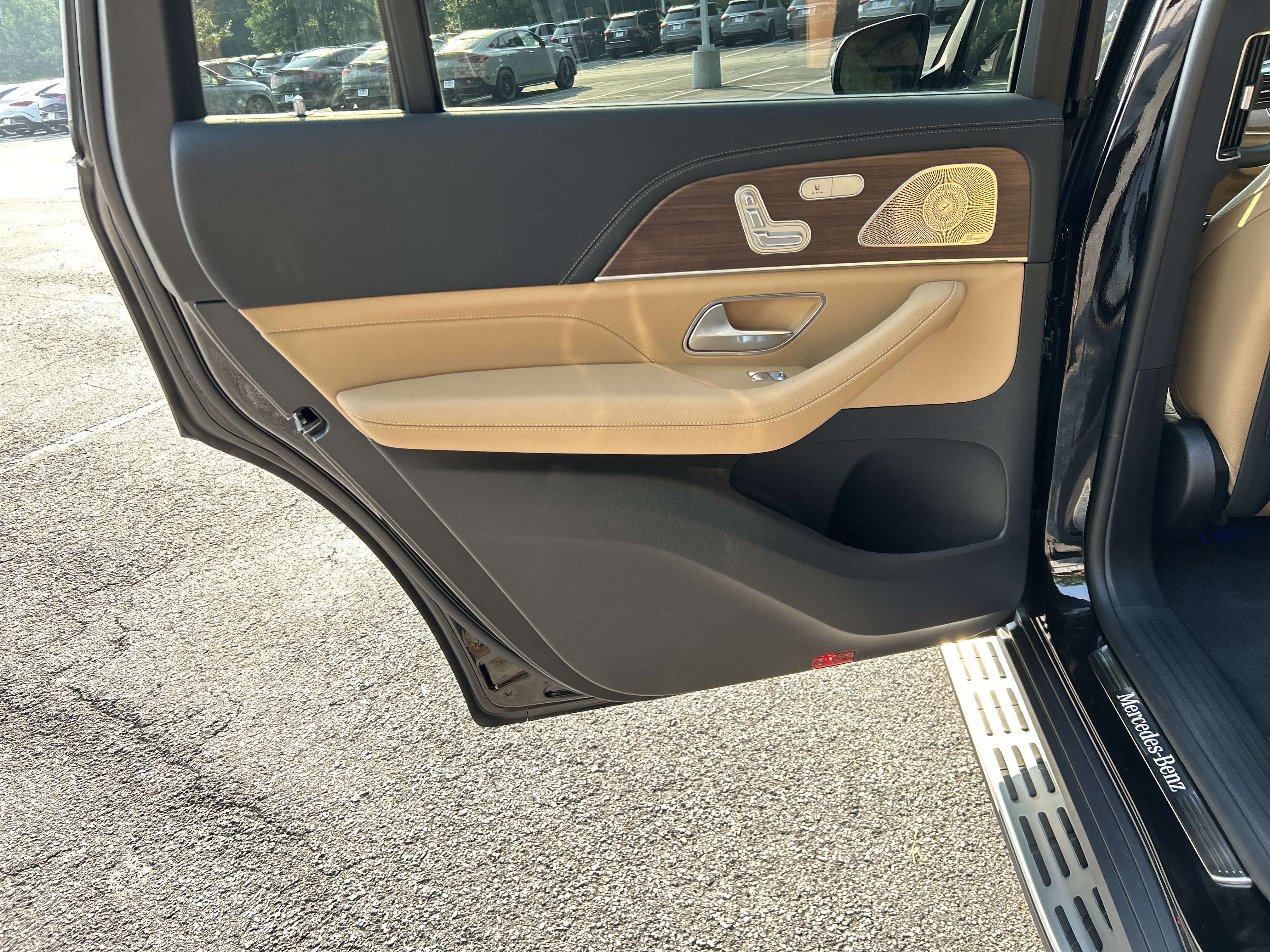 New 2026 Mercedes-Benz GLS 580 4MATIC image 36