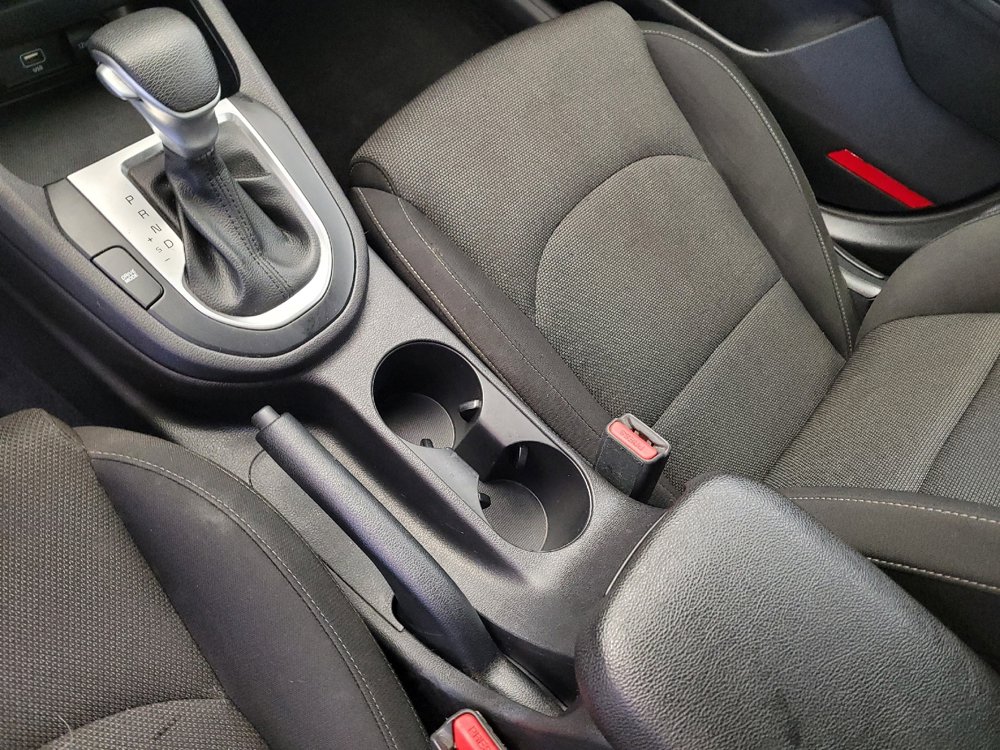 Used 2022 Kia Forte LXS image 26