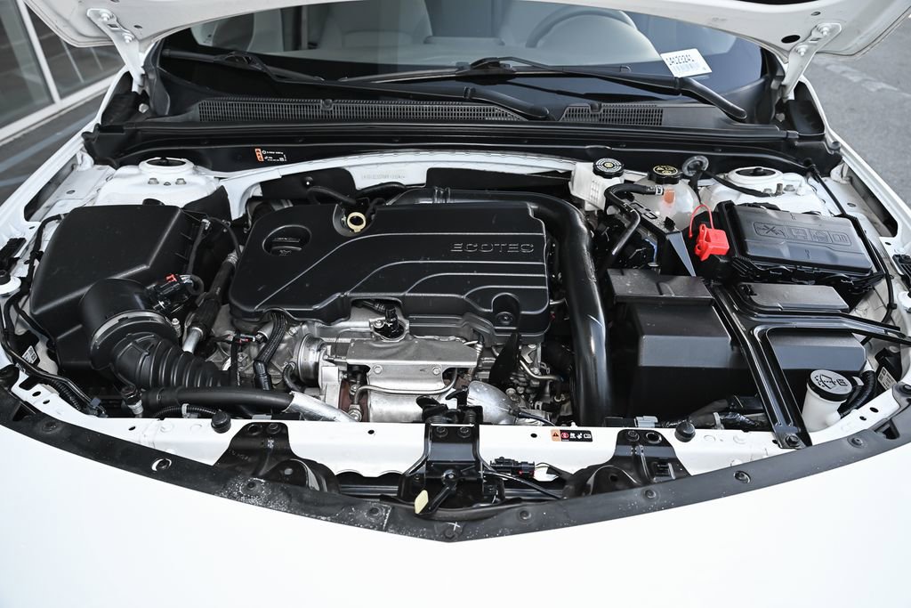 Used 2023 Chevrolet Malibu LS FWD image 14