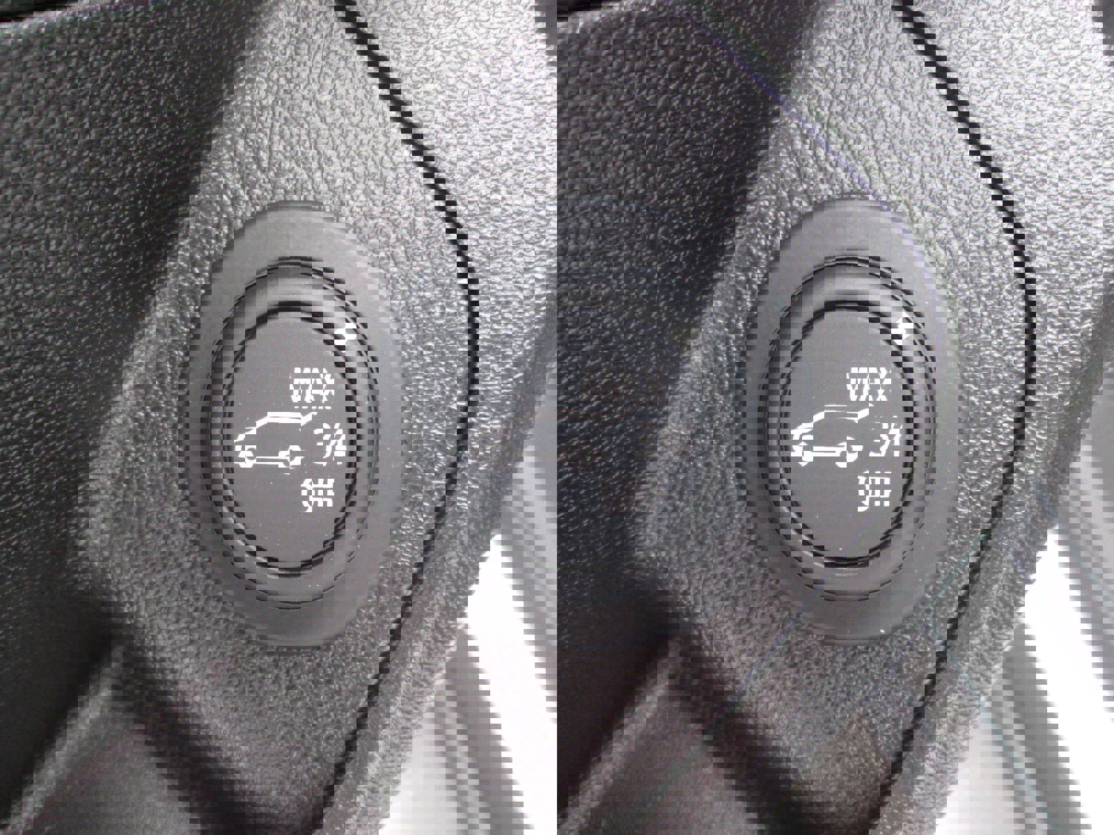 Certified 2024 GMC Terrain SLT w/ Infotainment Package II image 11