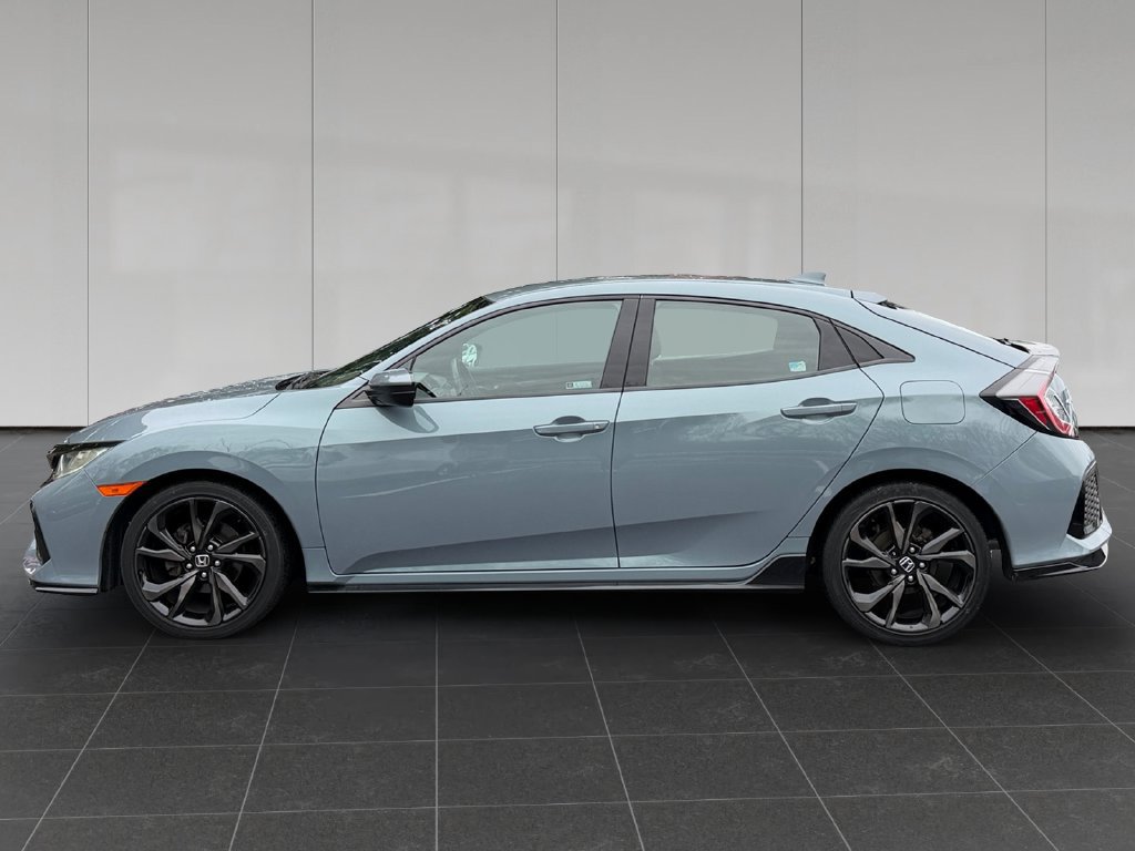 Used 2018 Honda Civic Sport image 2