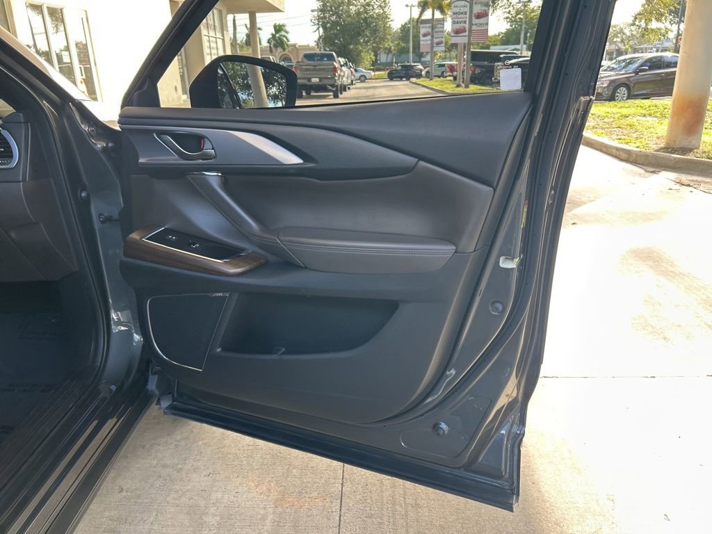Used 2022 MAZDA CX-9 Signature image 26