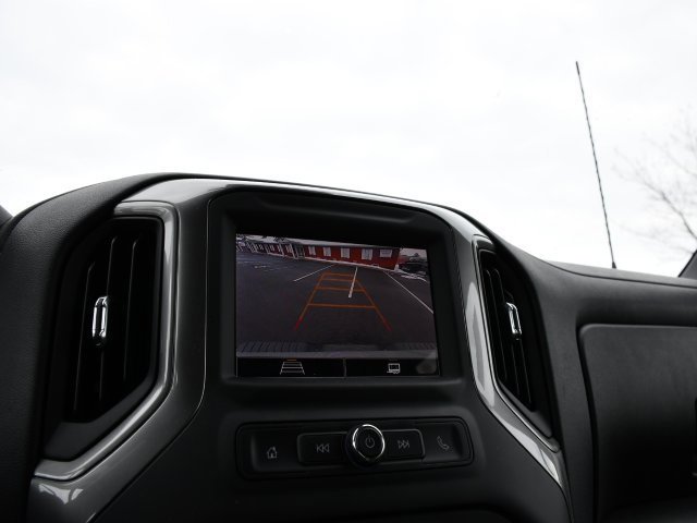 Used 2025 Chevrolet Silverado 2500 Custom w/ Custom Value Package image 15