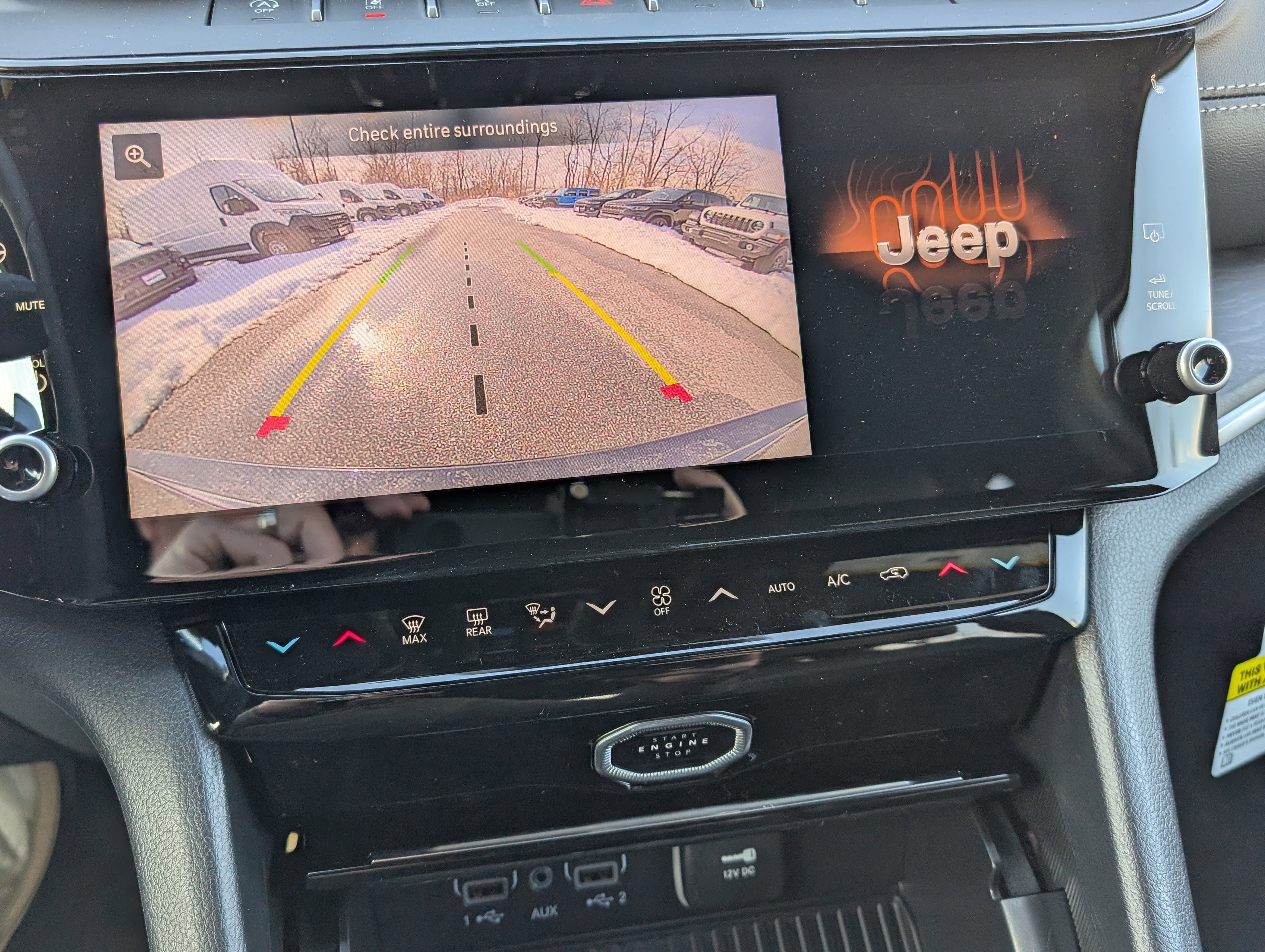 New 2026 Jeep Grand Cherokee Altitude image 24