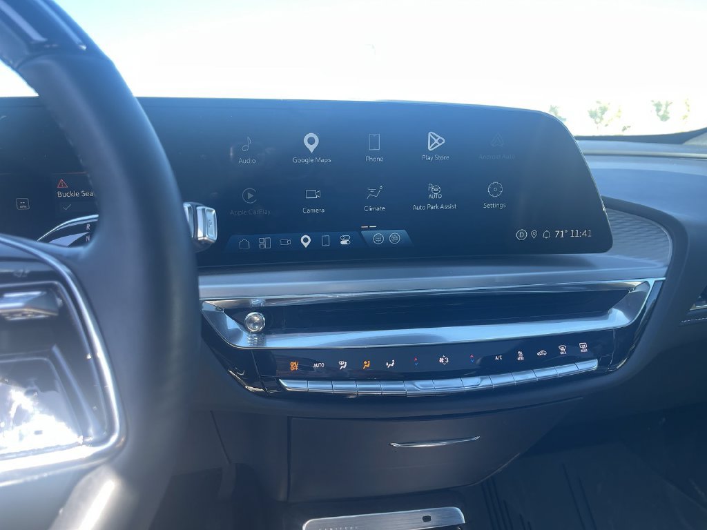 Certified 2024 Cadillac Lyriq Sport w/ LPO, Floor Liner Package AWD/4WD image 17
