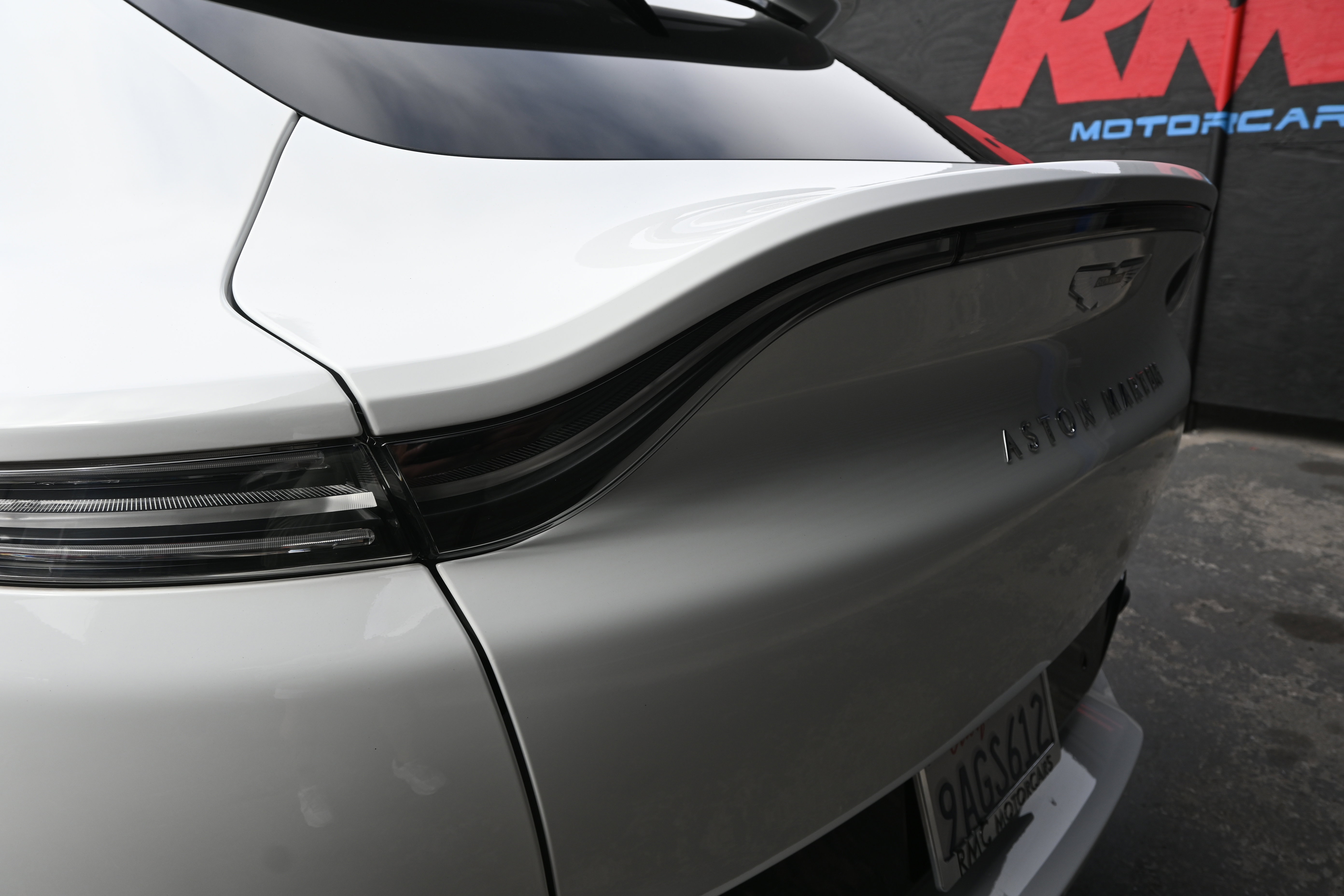 Used 2022 Aston Martin DBX AWD/4WD image 20