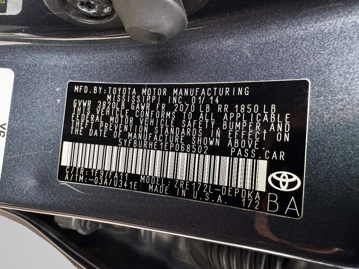Used 2014 Toyota Corolla L FWD image 28