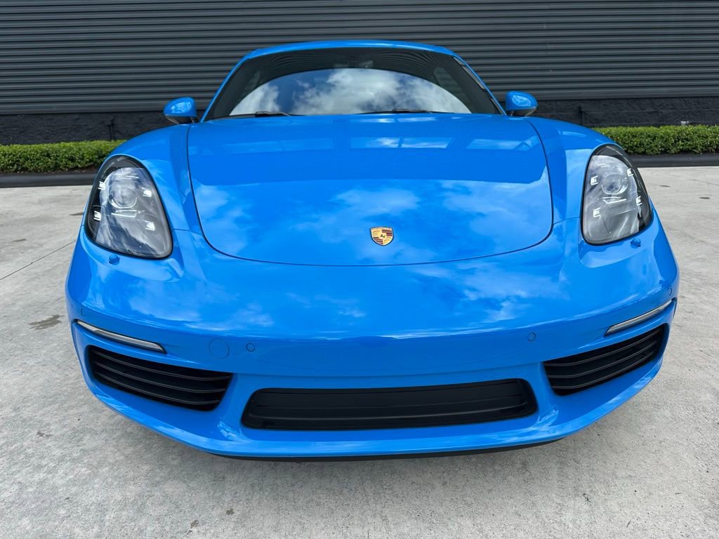 Used 2025 Porsche 718 Cayman image 15