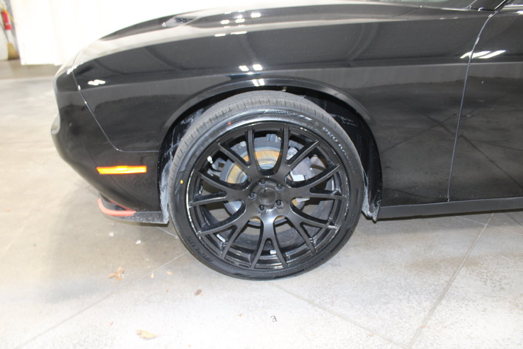 Used 2021 Dodge Challenger SXT RWD image 14
