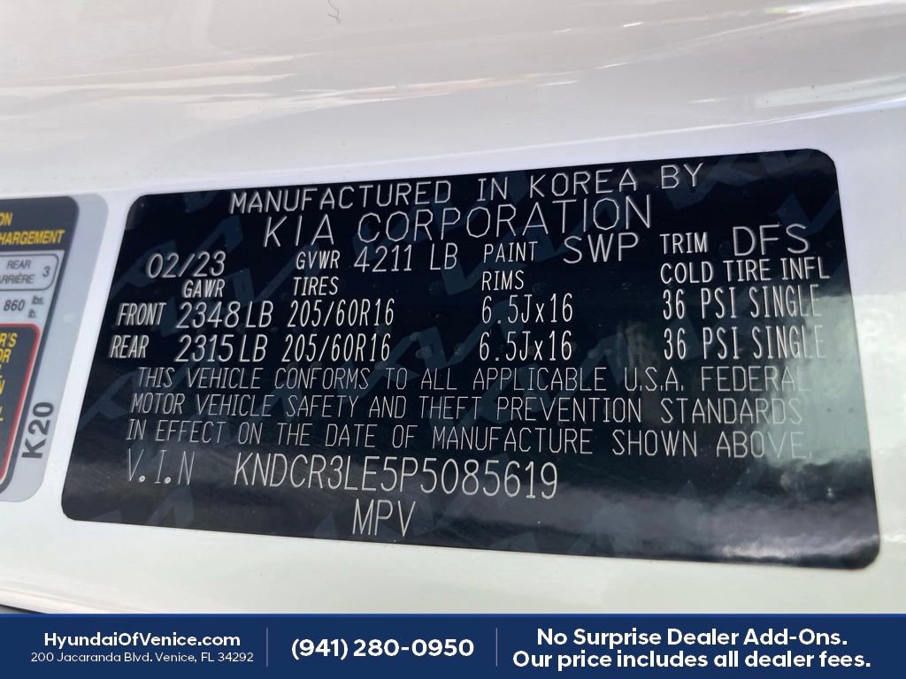 Used 2023 Kia Niro EX FWD image 24