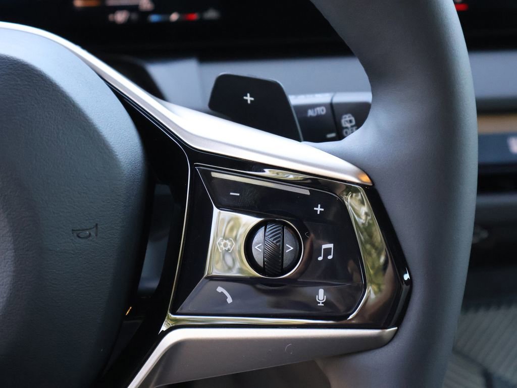 New 2025 BMW X3 xDrive30i w/ Convenience Package image 34