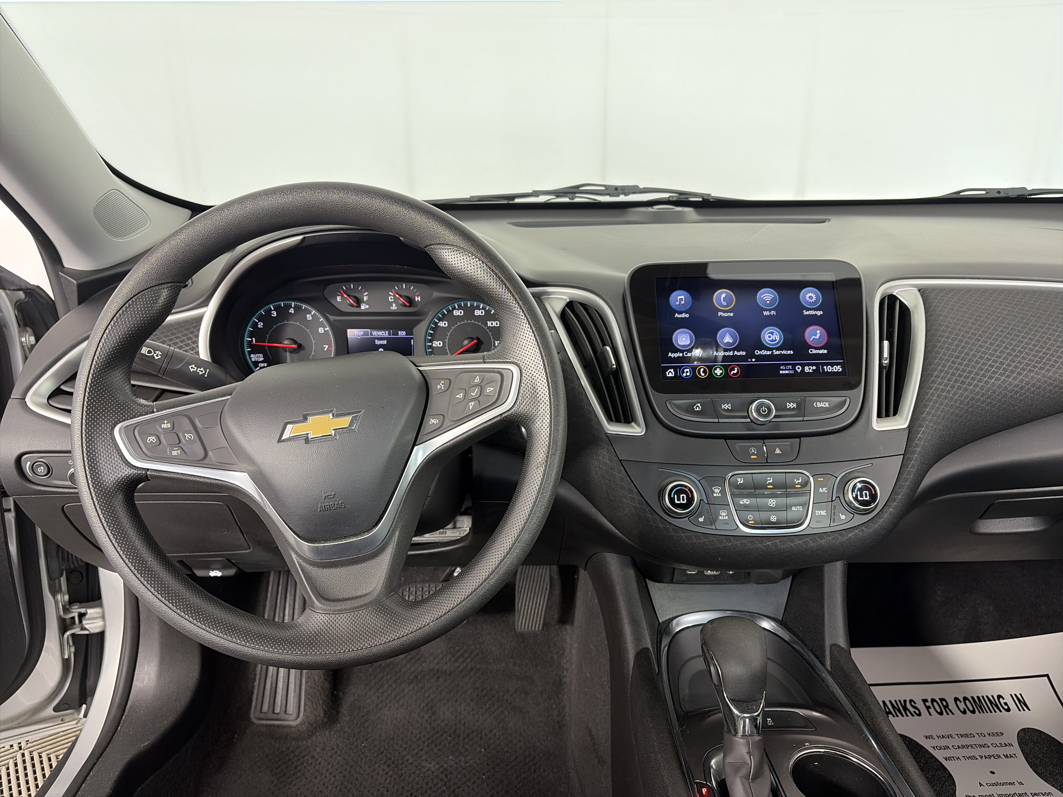 Used 2022 Chevrolet Malibu LT FWD image 3