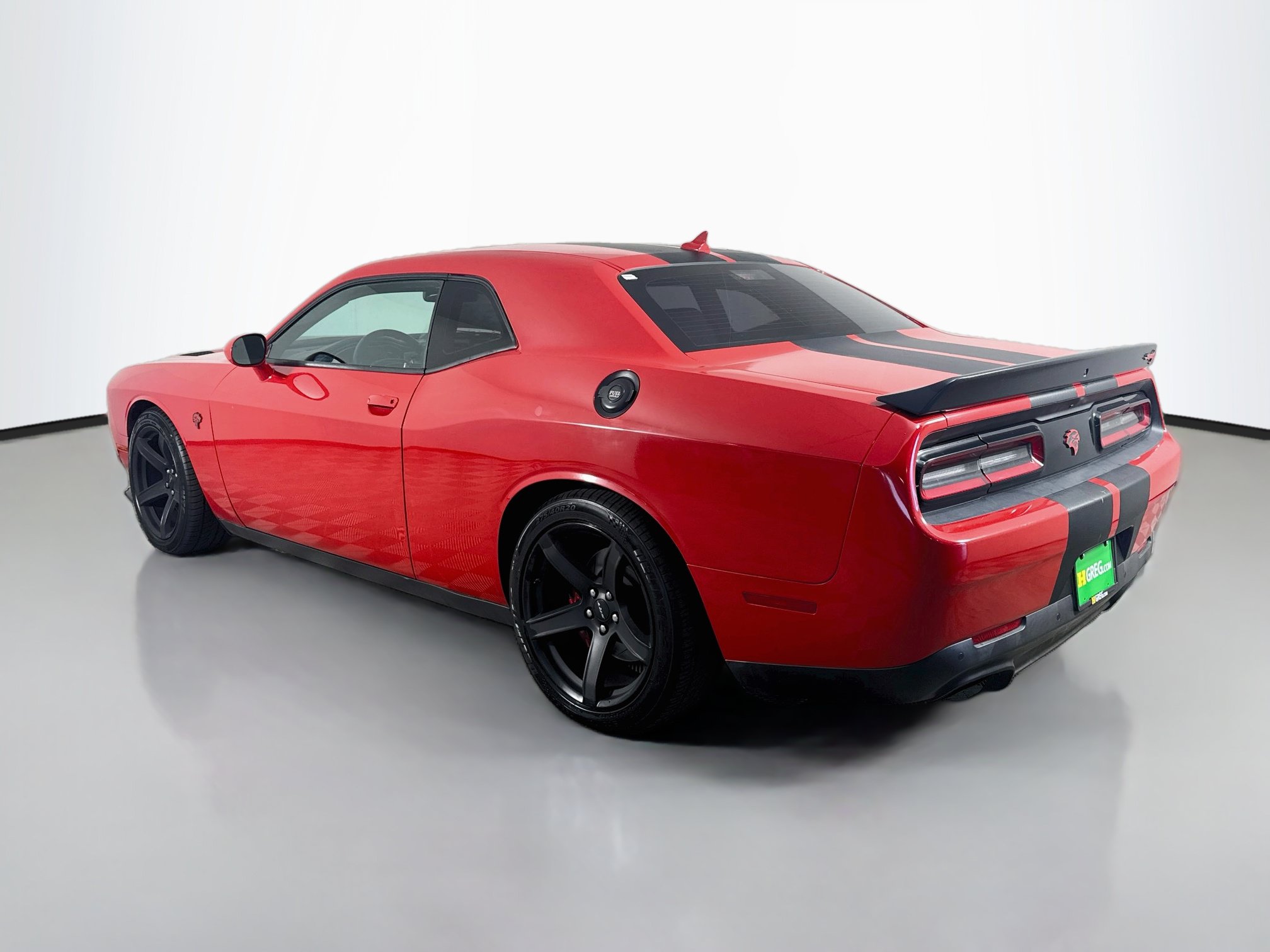 Used 2016 Dodge Challenger SRT Hellcat RWD image 7