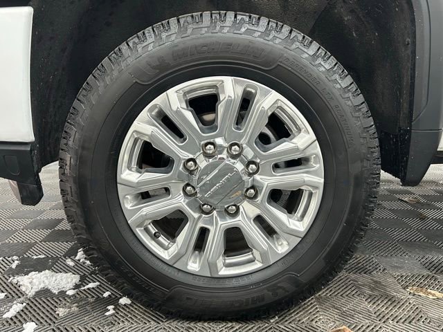 Used 2020 GMC Sierra 2500 Denali w/ Denali Ultimate Package image 23