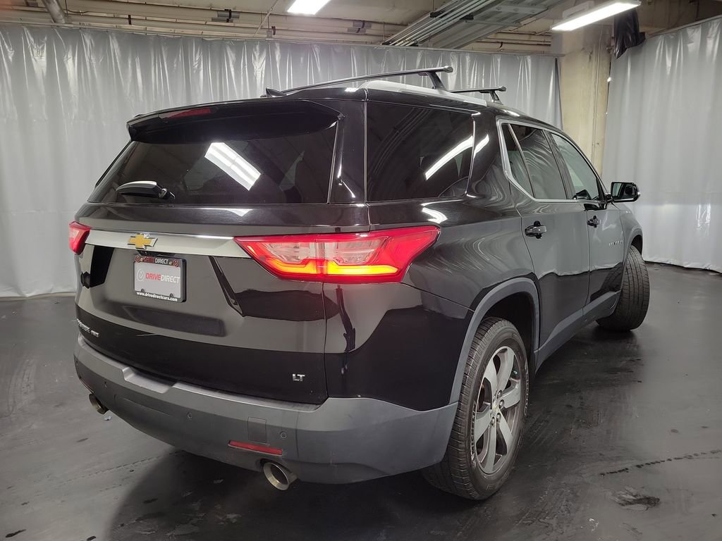 Used 2018 Chevrolet Traverse LT image 9