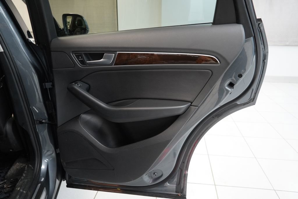 Used 2015 Audi Q5 2.0T Premium Plus w/ Technology Package image 28