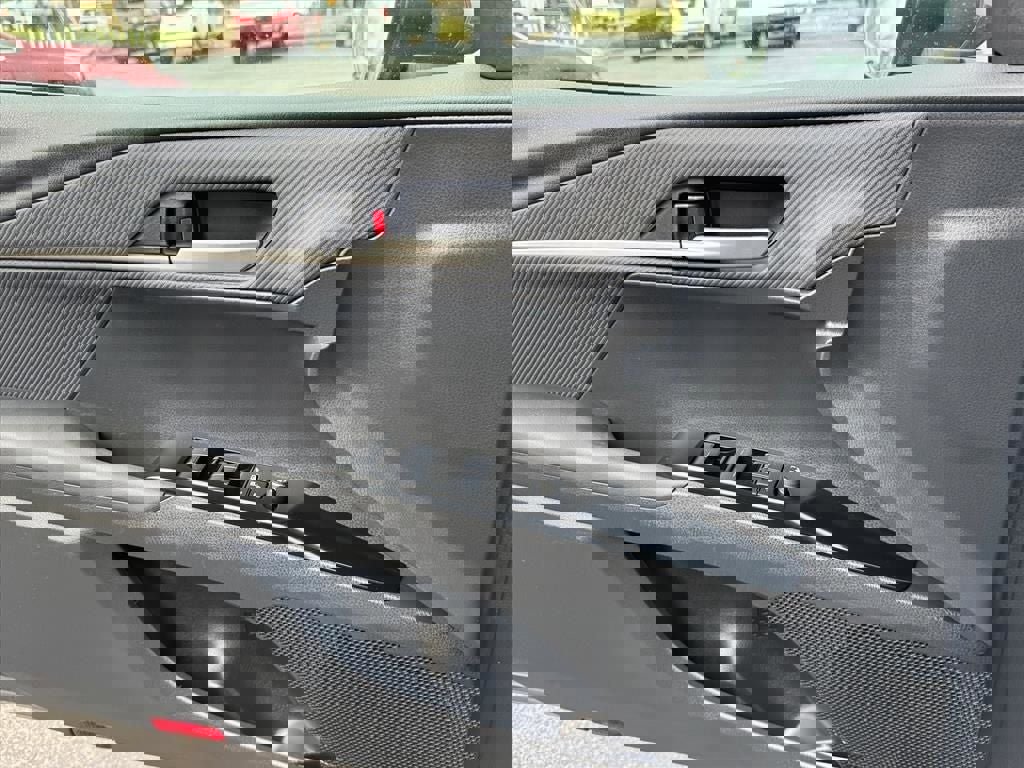 Certified 2025 Toyota Camry SE image 16