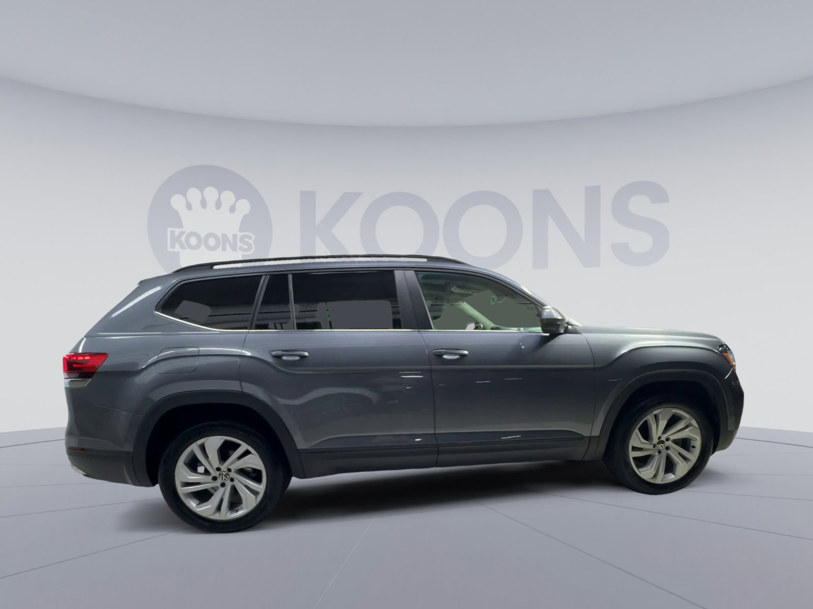 Used 2022 Volkswagen Atlas SE w/ Panoramic Sunroof Package AWD/4WD image 12