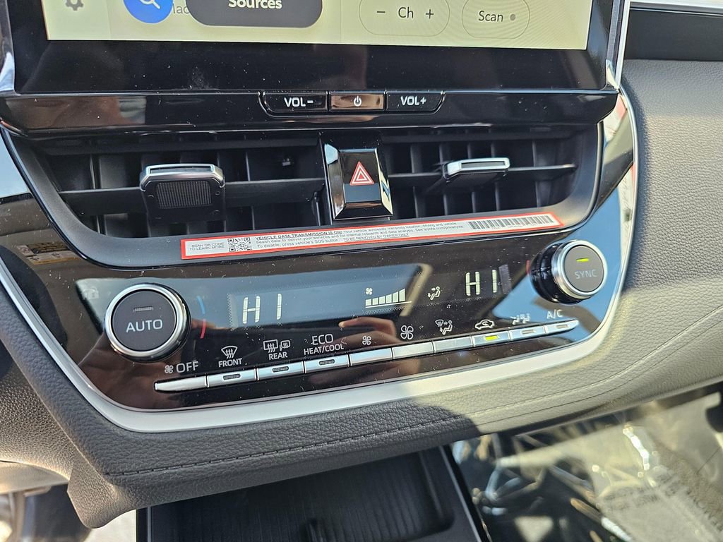 New 2026 Toyota Corolla Cross XLE image 30