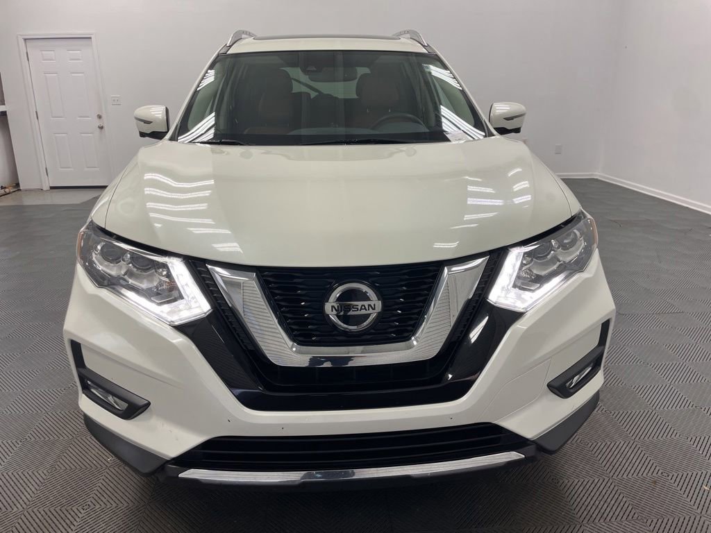 Used 2019 Nissan Rogue SL w/ Premium Package AWD/4WD image 3