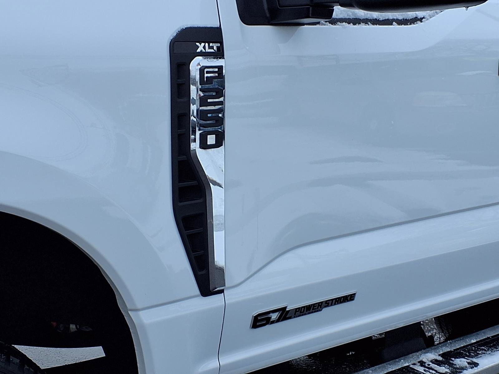 Used 2025 Ford F250 XLT image 24