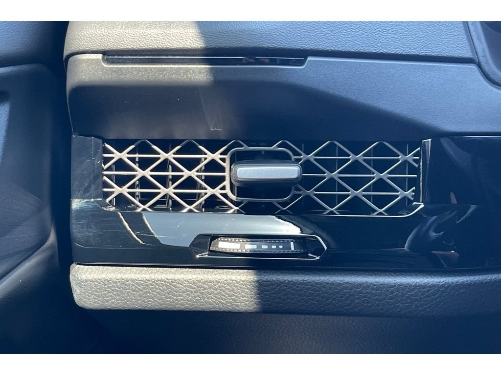 Used 2024 Honda Accord Sport image 28