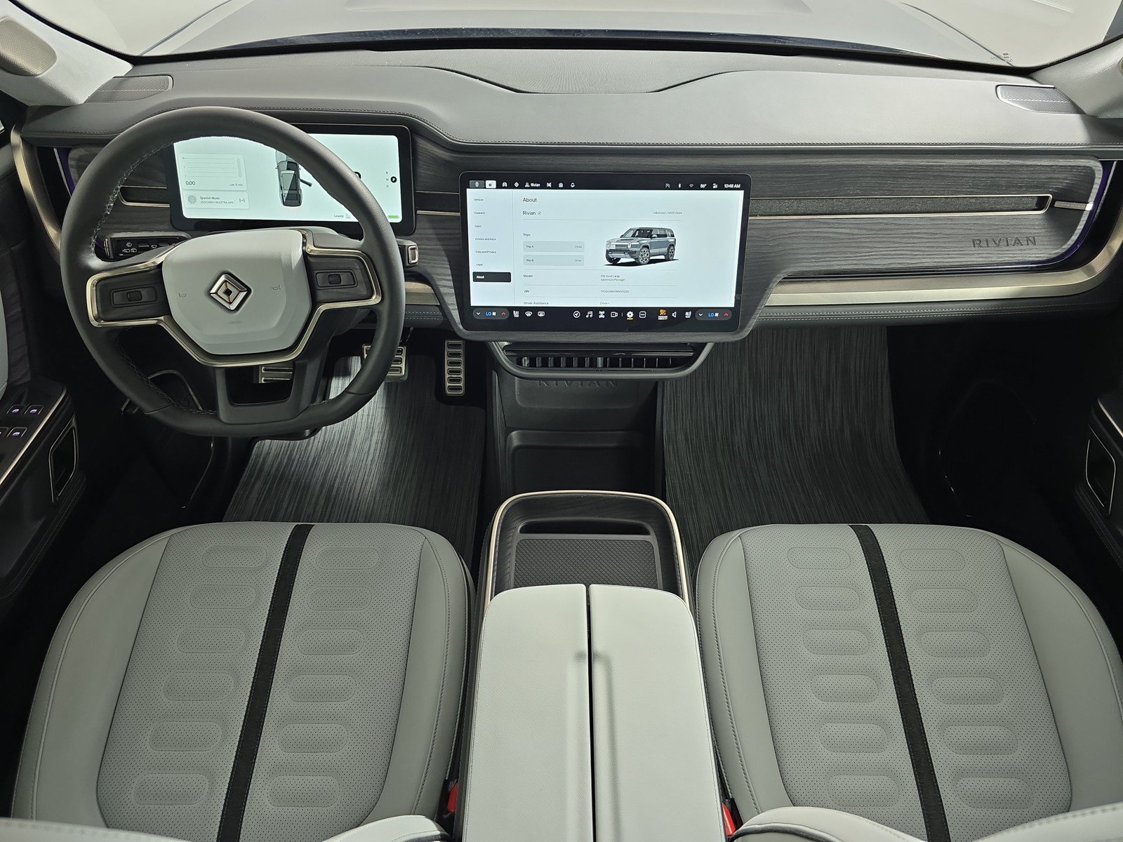 Used 2024 Rivian R1S Adventure AWD/4WD image 27