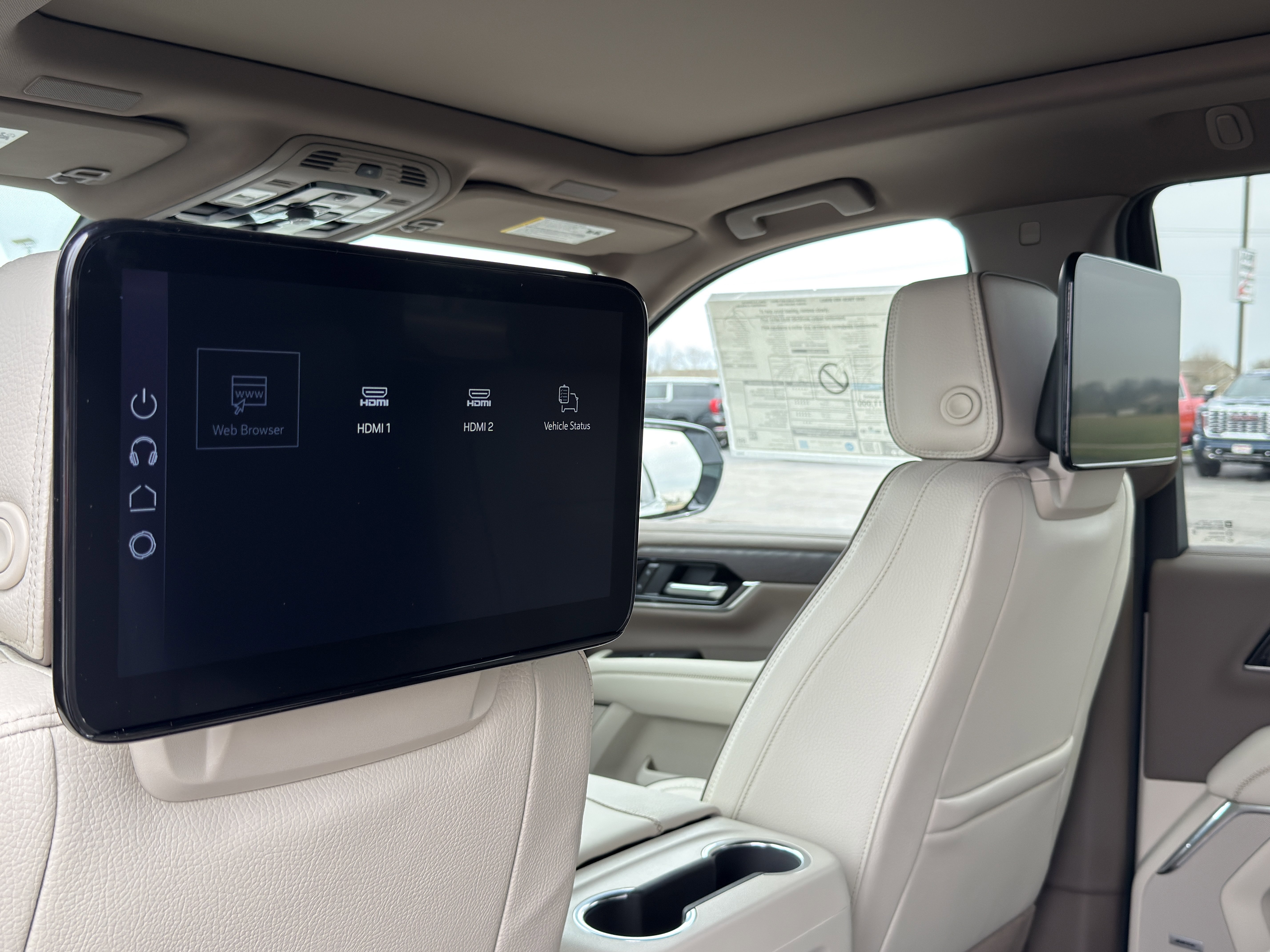 New 2026 GMC Yukon Denali image 6