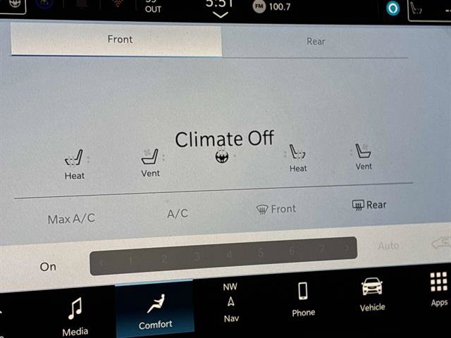 New 2026 Chrysler Pacifica Limited w/ S Appearance Package image 17