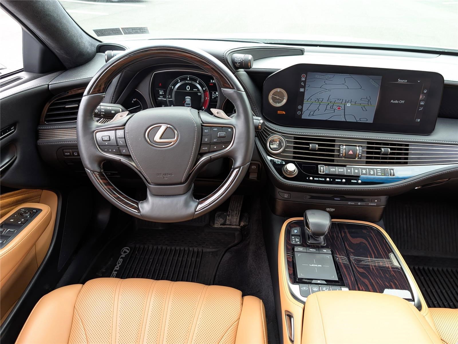 Used 2022 Lexus LS 500 AWD w/ Luxury Package image 18