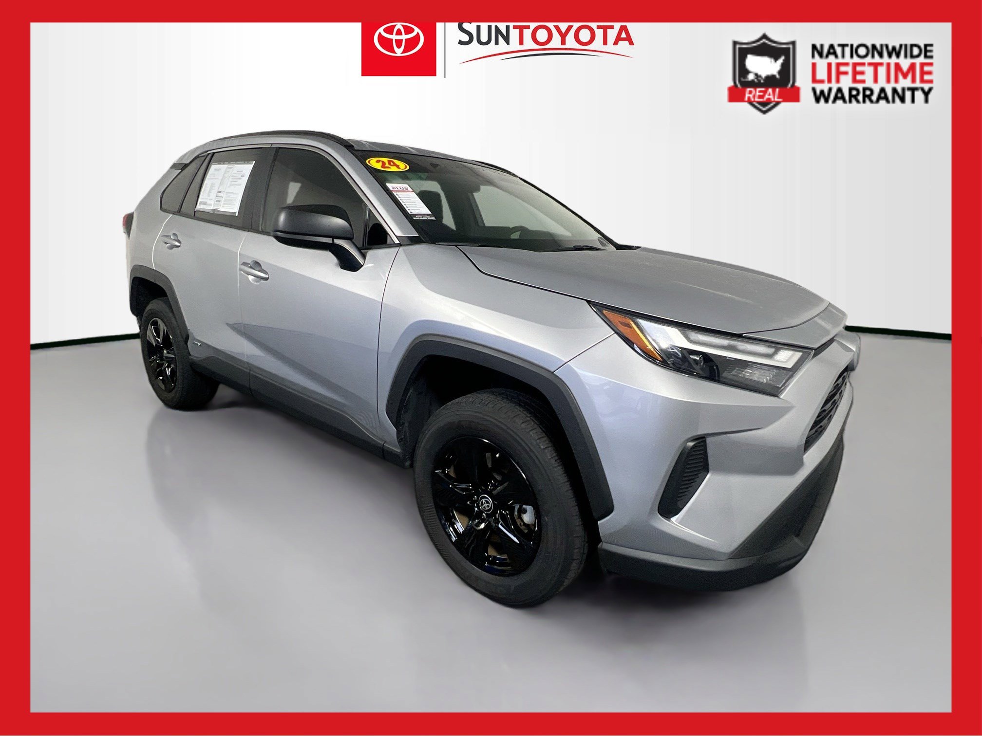 Used 2024 Toyota RAV4 LE image 1