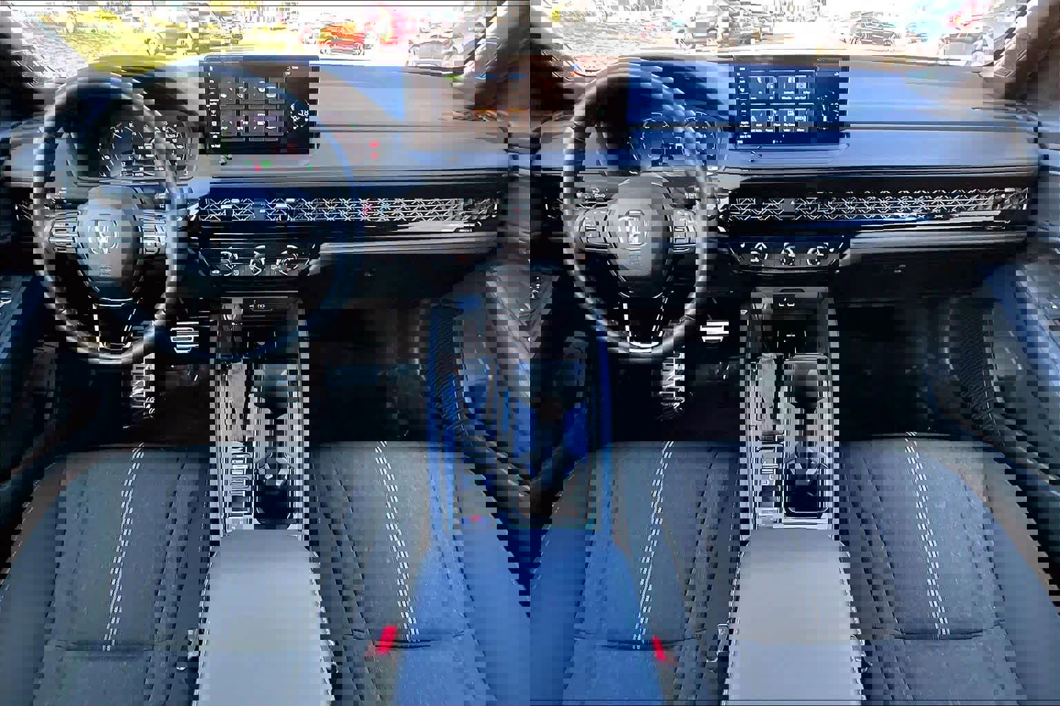 Used 2025 Honda Accord Sport image 16