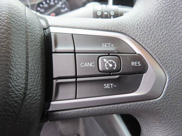 Certified 2022 Jeep Compass Sport AWD/4WD image 22
