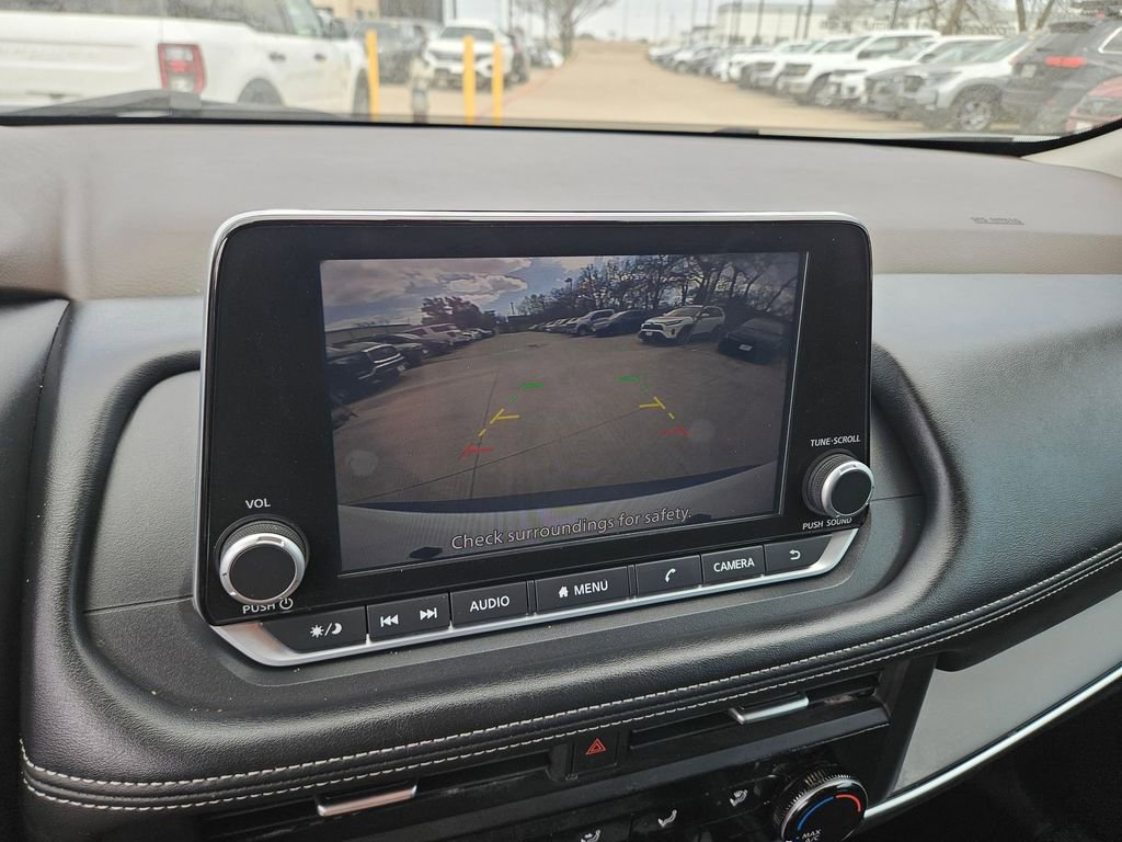 Used 2023 Nissan Rogue S AWD/4WD image 22