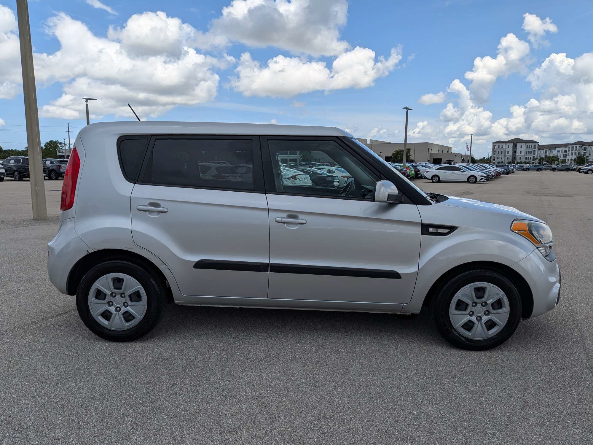 Used 2012 Kia Soul FWD image 4