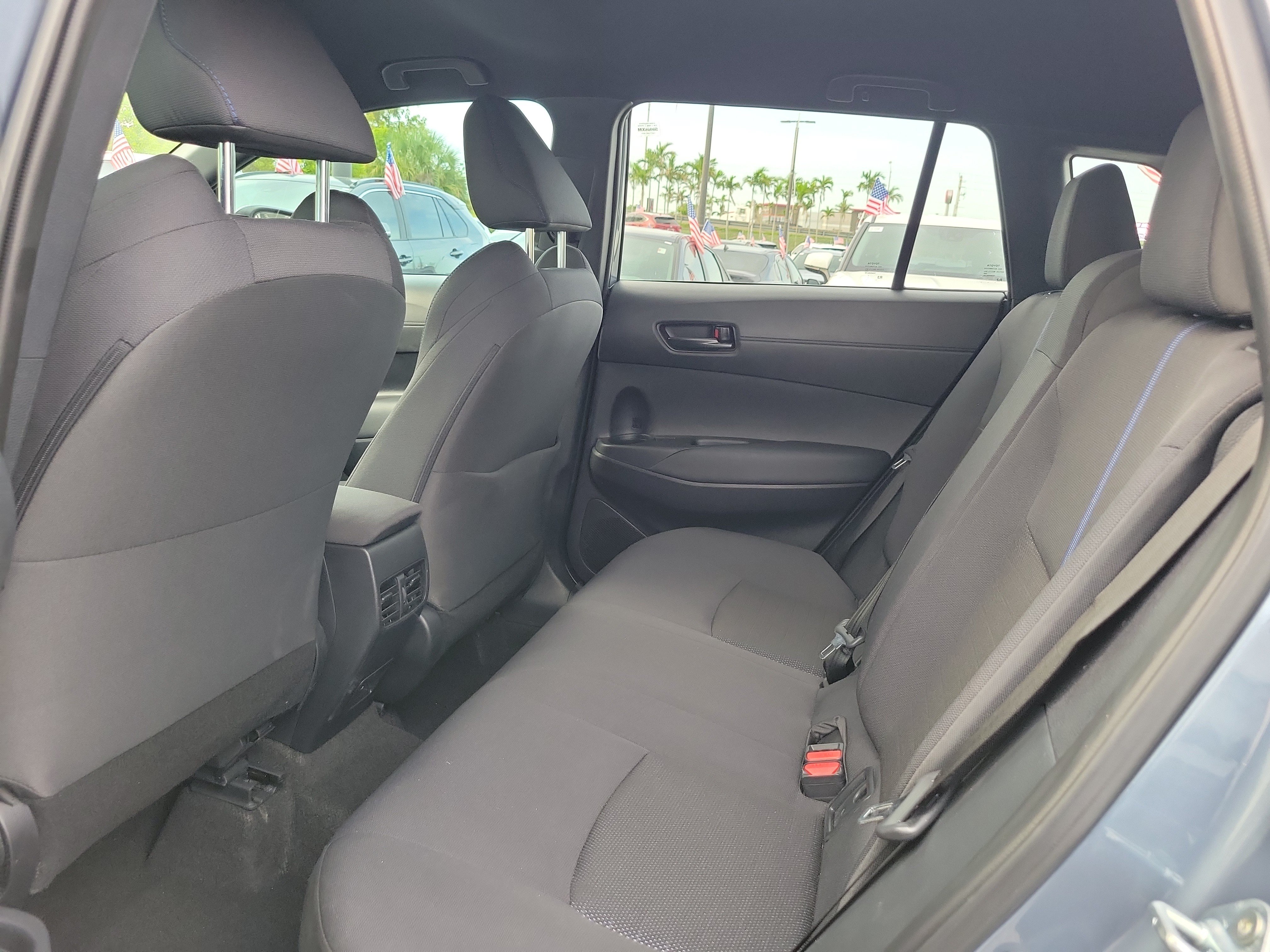 Used 2024 Toyota Corolla Cross AWD Hybrid image 18