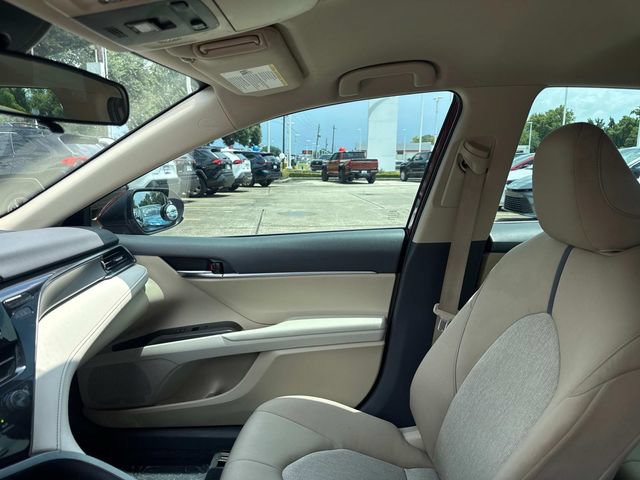 Used 2022 Toyota Camry LE FWD image 20
